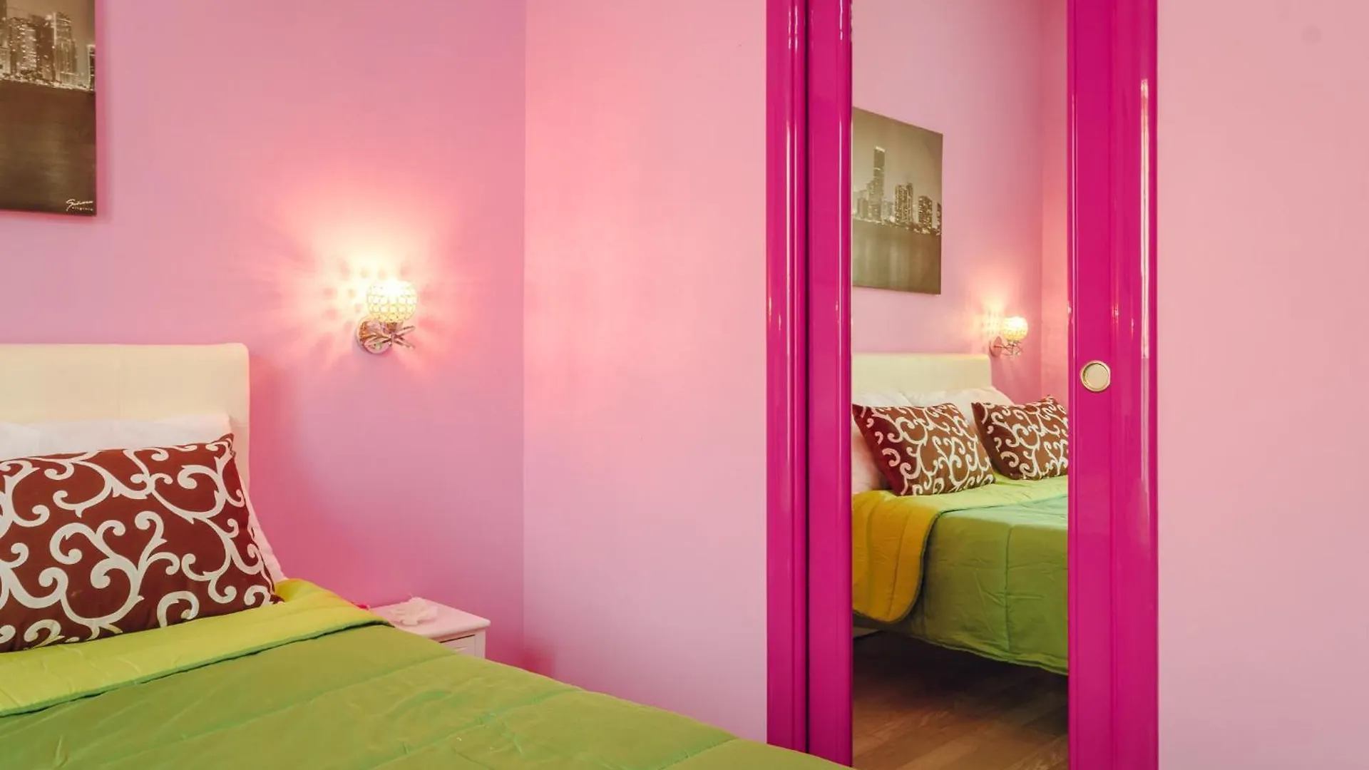 Pink Barbie'S House, Domus Lumeras 阿尔盖罗 公寓